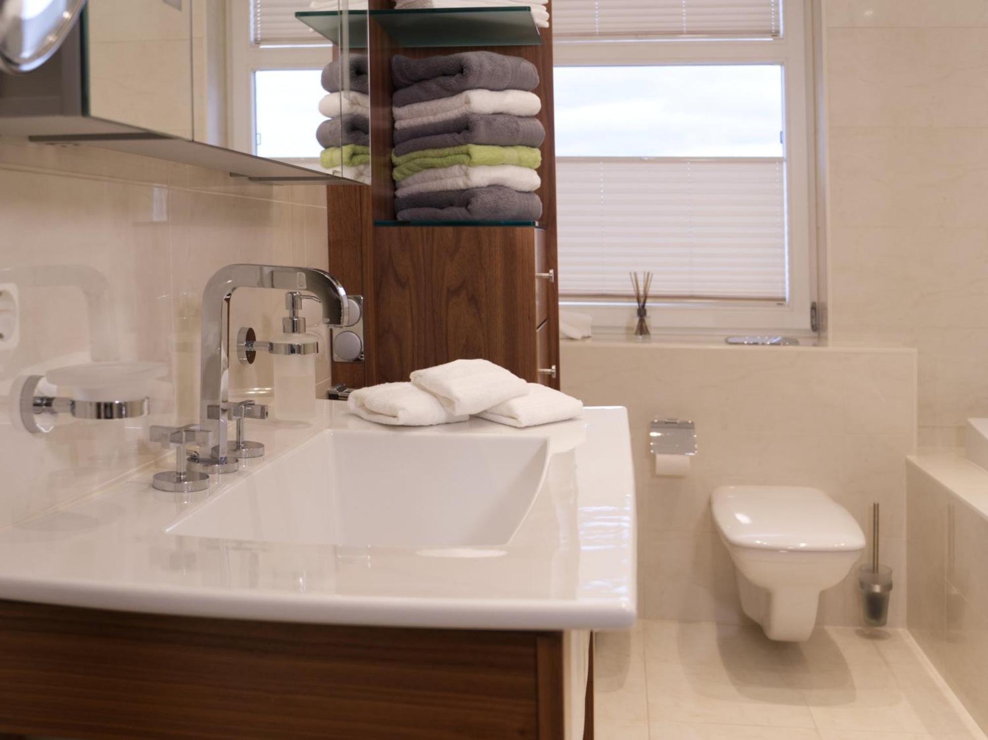 Thueringenapartments Boulevard Xxl 5-7 Personen Saalfeld Saale المظهر الخارجي الصورة